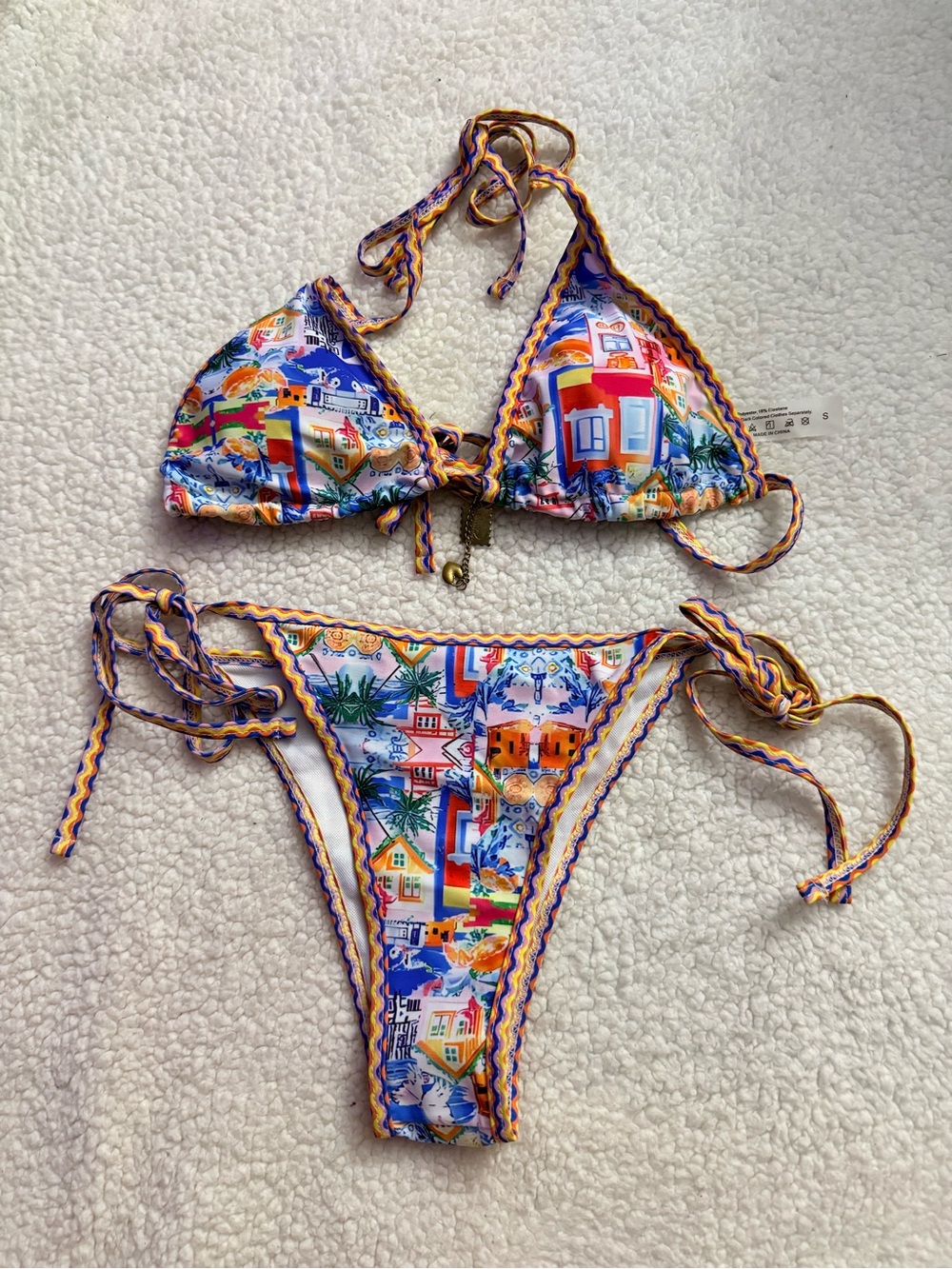 Colorful Mediterranean Print Triangle Bikini. Size Small